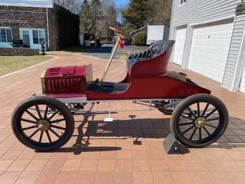 1904 Cameron Runabout